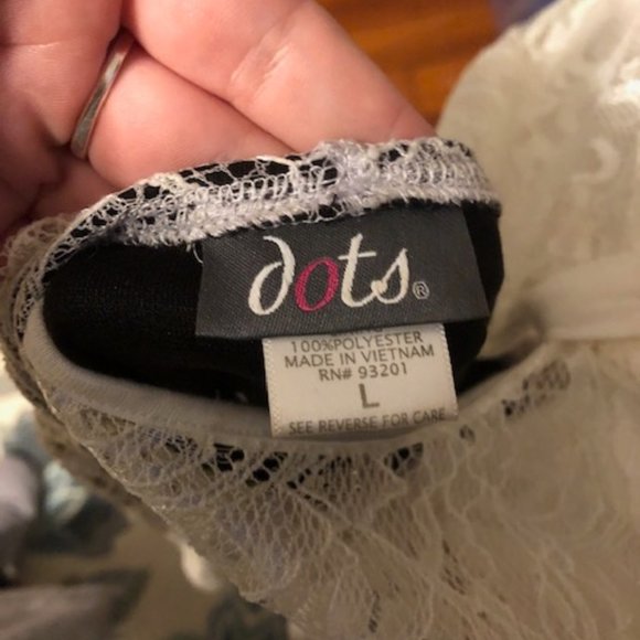 Formal Long-Sleeve Lace Peplum Dress - Picture 3 of 3